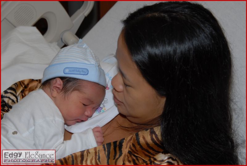 calvin-birth-20071007-250.jpg